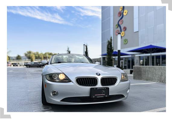 2005 BMW Z4 Gallery